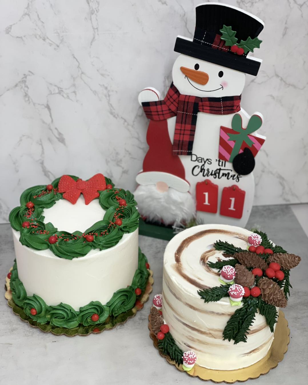 11 days left till Christmas… 10% off all our standard cakes in the store