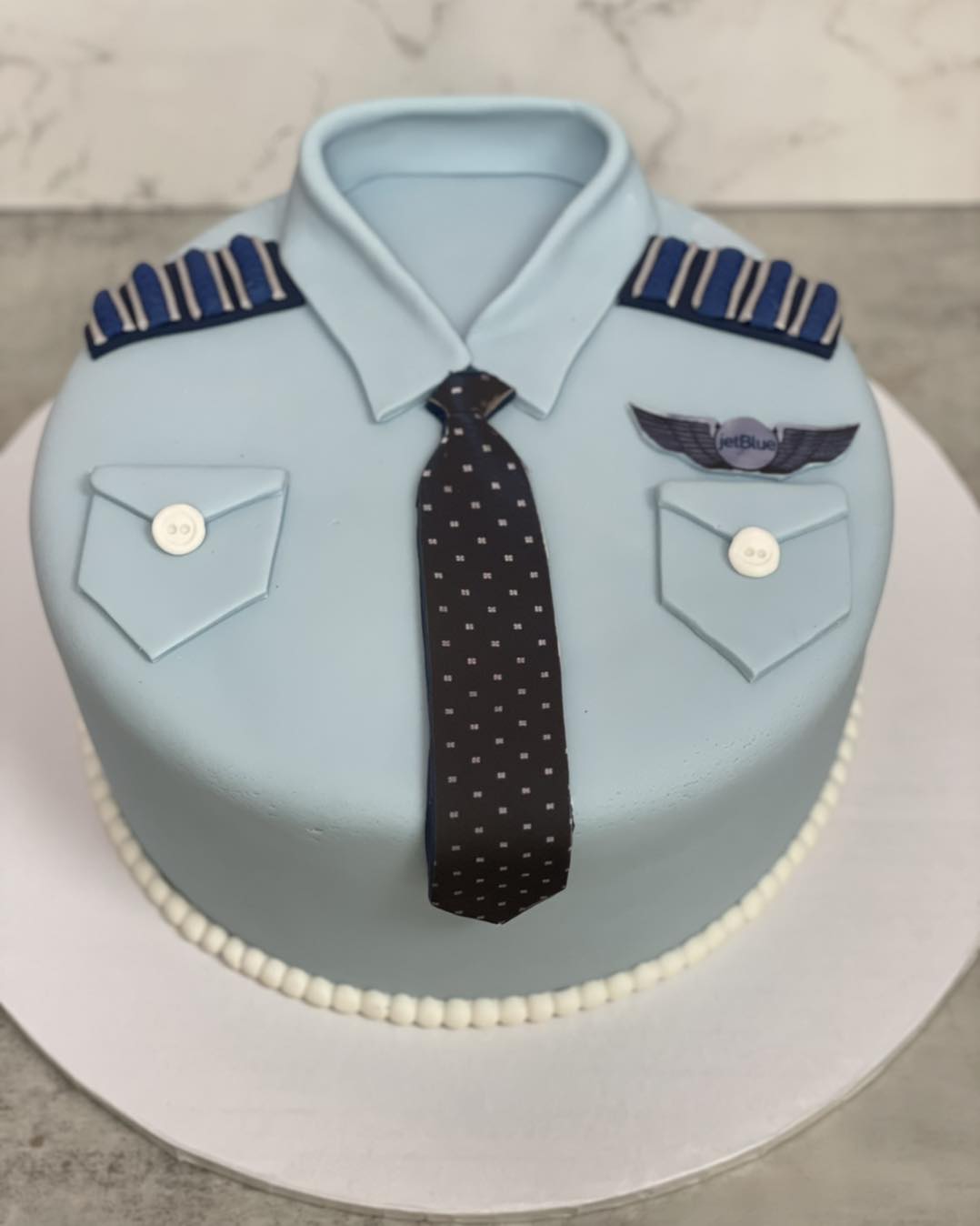 Congratulations Captain Gabby!! It was a pleasure making your cake…👨‍✈️👨‍✈️🛩🛩