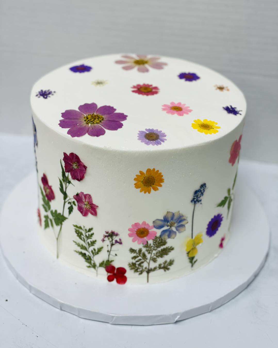 These dried flowers are so beautiful you don’t have to do anything other then gently place them...